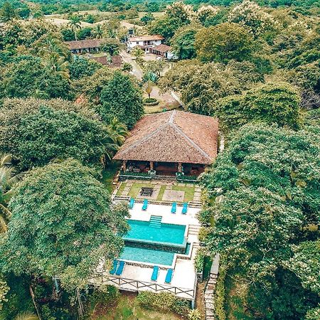 Hotel Santa Catalina Panama Екстериор снимка