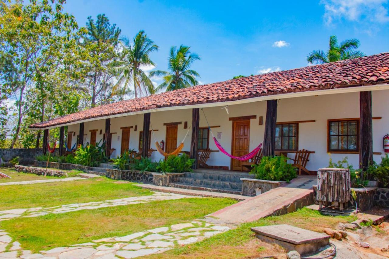 Hotel Santa Catalina Panama Екстериор снимка