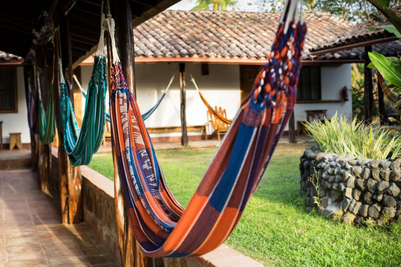 Hotel Santa Catalina Panama Екстериор снимка